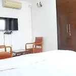 Service Apartment Near Apollo Hospital