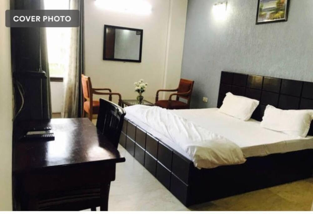 Service Near Apollo Hospital Apartment