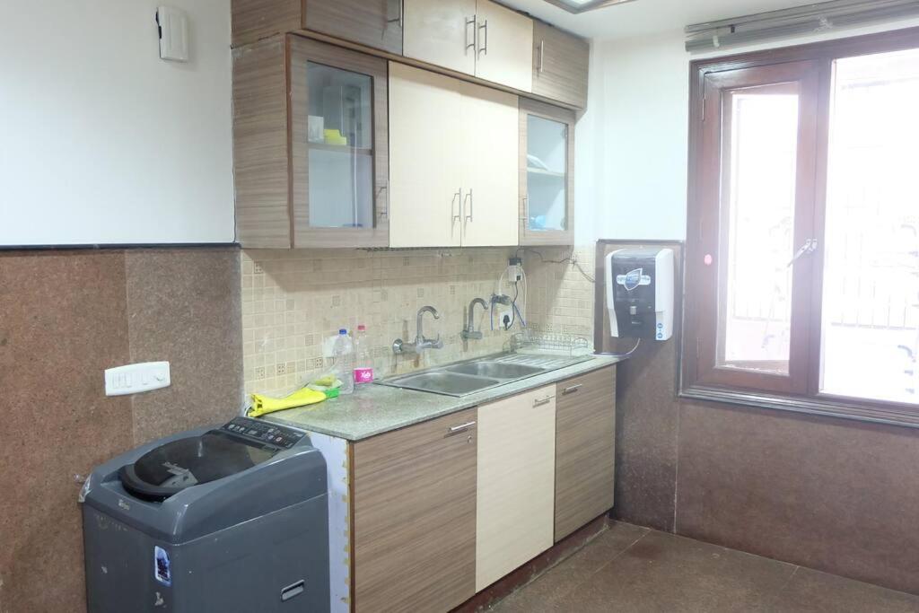 Apartment Service Near Apollo Hospital *